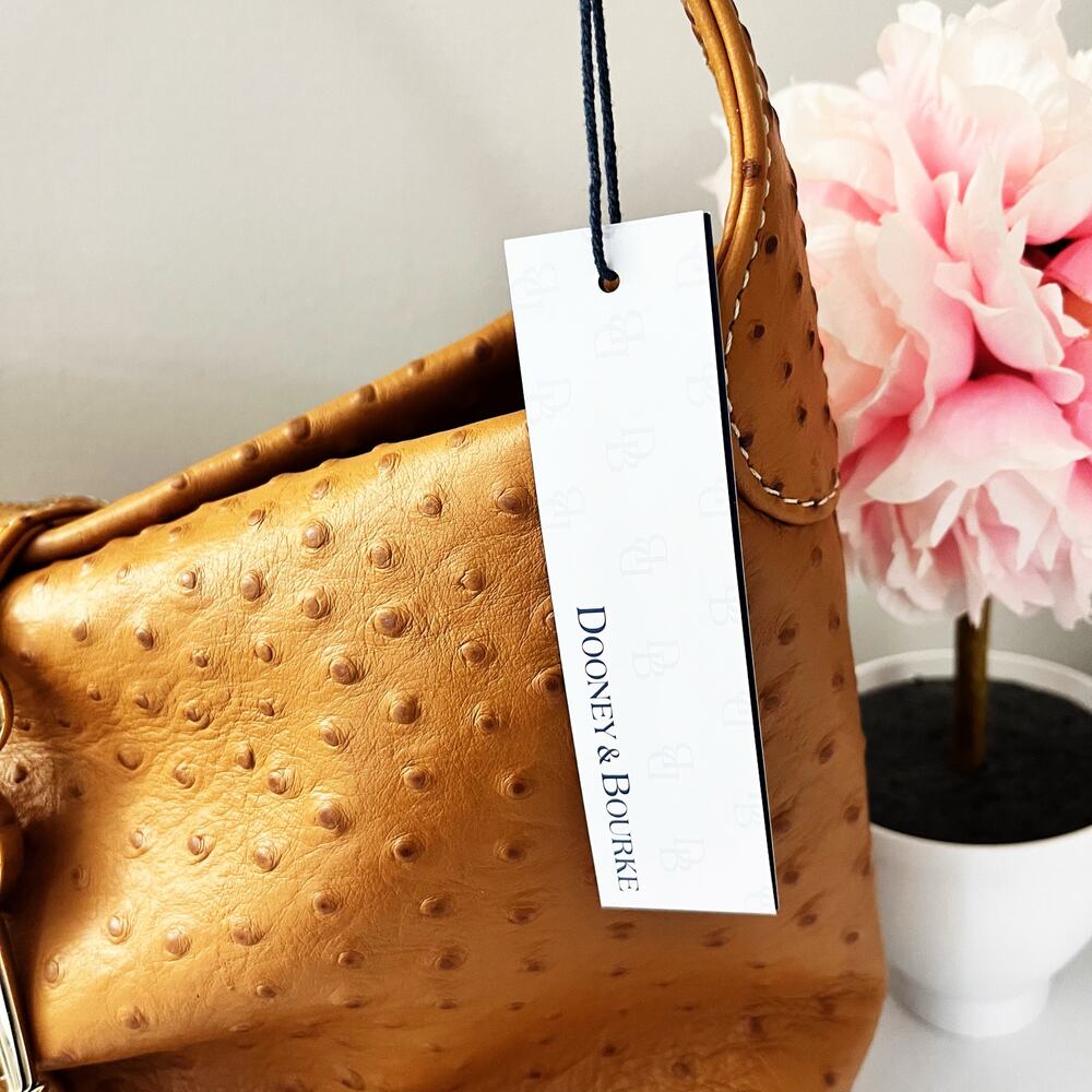 NEW Dooney & Bourke Caramel Ostrich Embossed Leather Logo Lock Hobo Bag NWT $388 - Picture 3 of 9